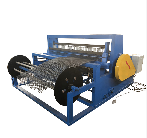 Crimped wire mesh machine